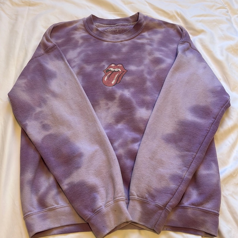 UO rolling stones crew neck size M